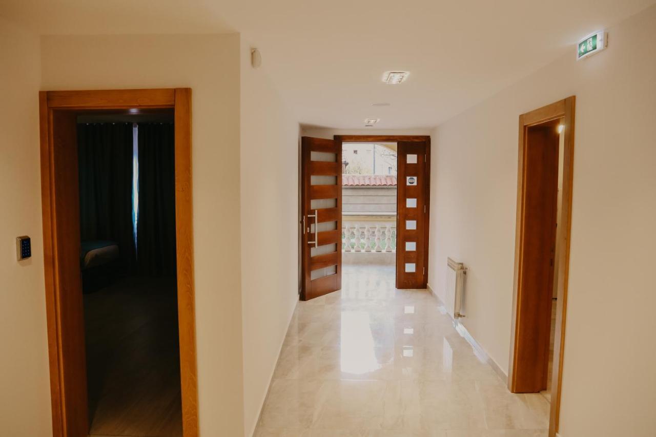 Saray&App Aparthotel Сараево Екстериор снимка